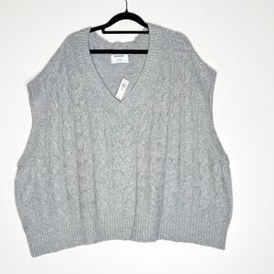 Old Navy Gray V-Neck Sweater